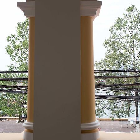 Twin Home Guesthouse Kampot Exterior photo