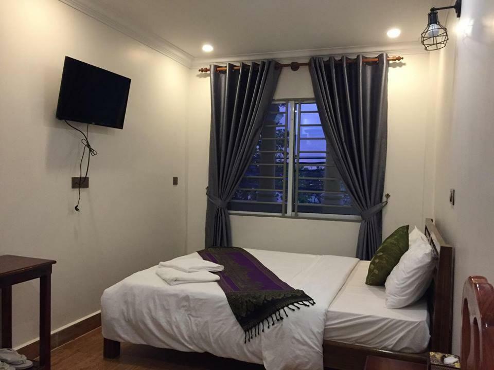 Twin Home Guesthouse Kampot Exterior photo